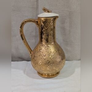 Vintage 1950's MCM ceramic white 24k gold plated carafe pitcher w/ lid